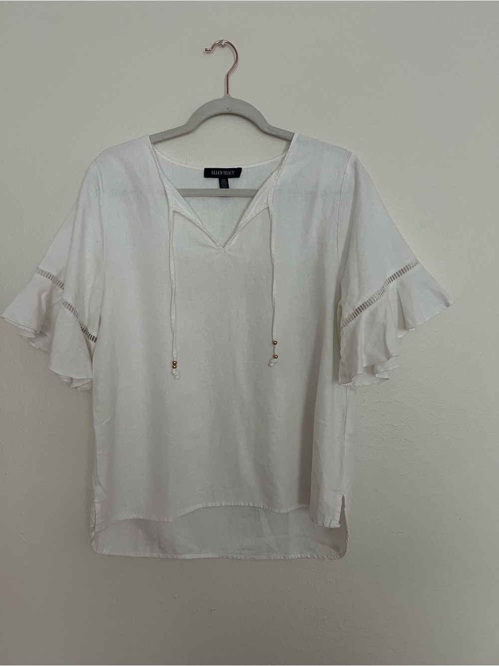 Ellen Tracy White V-Neck Tie-Front Flutter Sleeve Top